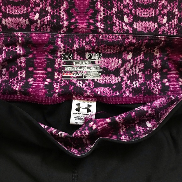 Under Armor Raglan Athletic Magenta Snakeskin Set - Picture 2 of 6
